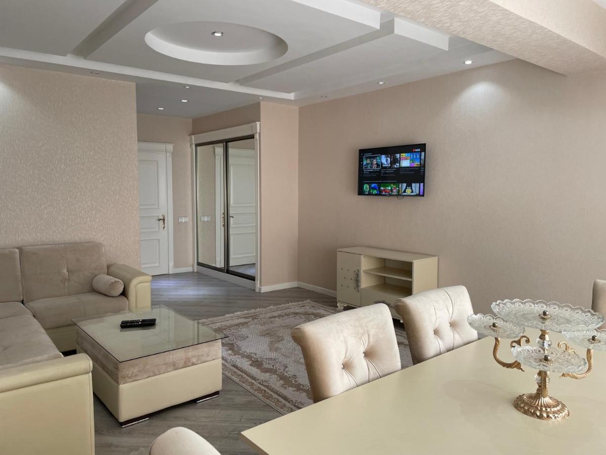 Lux Apartment 巴库 外观 照片